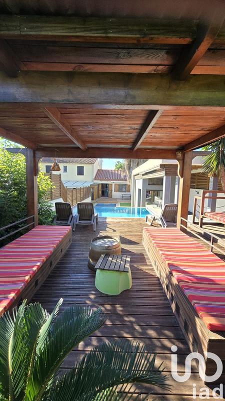 Maison - 90 m² - 5 pièces