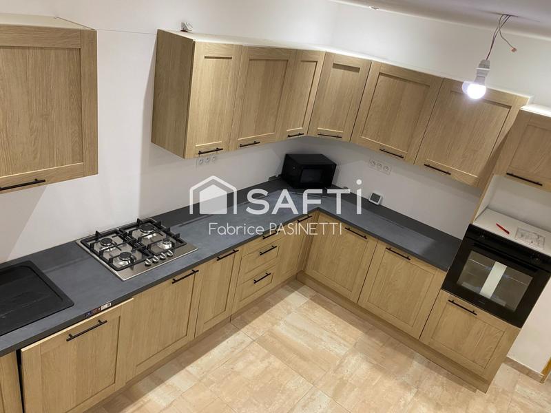 Maison - 100 m² - 6 pièces