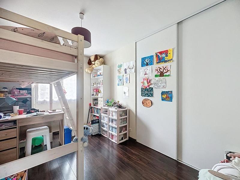 Maison - 102 m² - 4 pièces