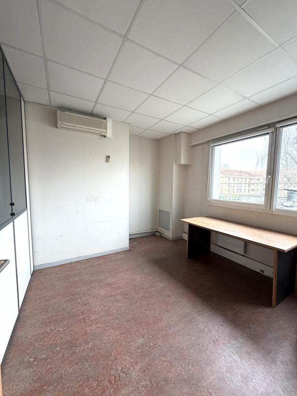 Bureau - 129 m²