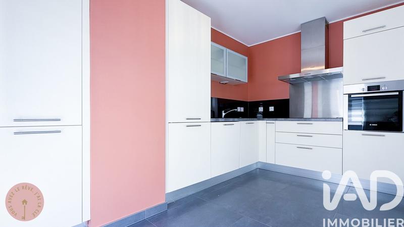 Appartement - 75 m² - 3 pièces