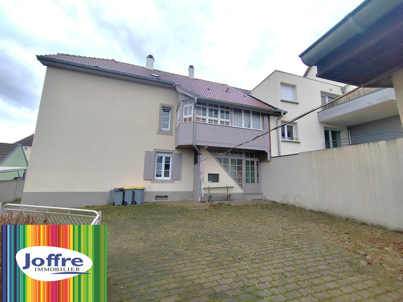 Maison - 167 m² - 8 pièces