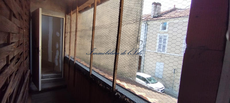 Maison - 285 m² - 11 pièces