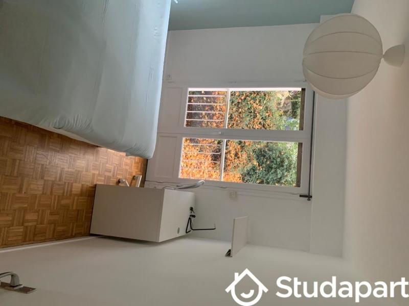 Chambre - 9 m² - 1 pièce