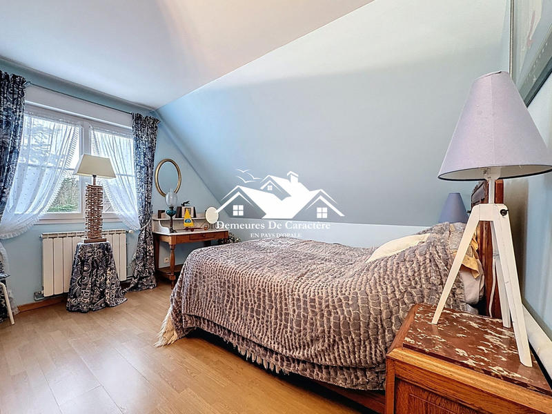 Maison contemporaine - 208 m² - 6 pièces