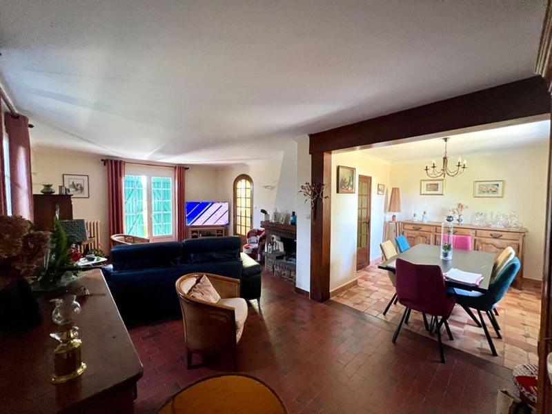 Maison - 110 m² - 6 pièces