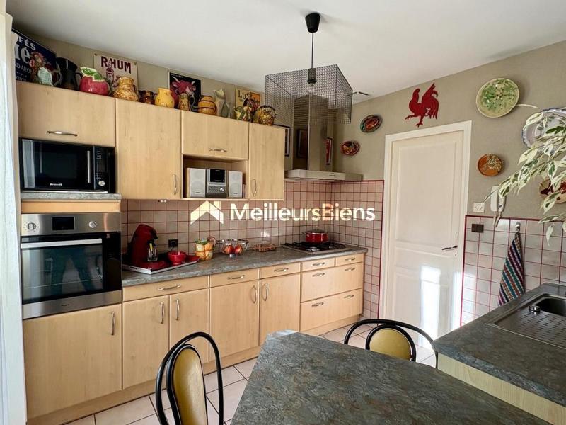 Maison - 80 m² - 5 pièces