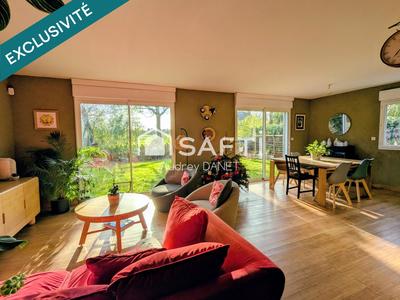 Maison - 91 m² - 5 pièces