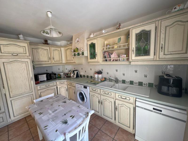 Villa - 90 m² - 4 pièces