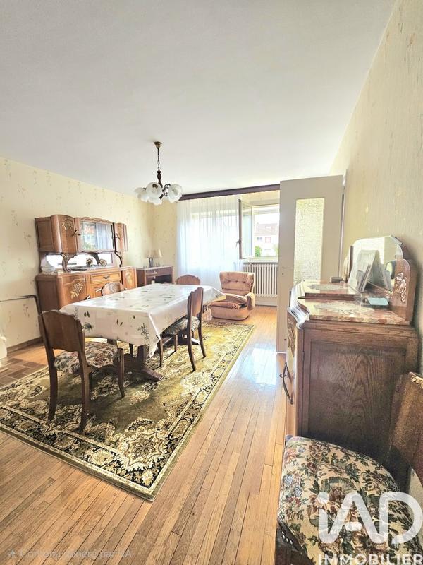 Maison - 84 m² - 5 pièces