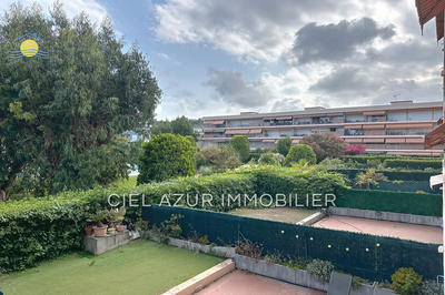 Appartement - 75 m² - 4 pièces