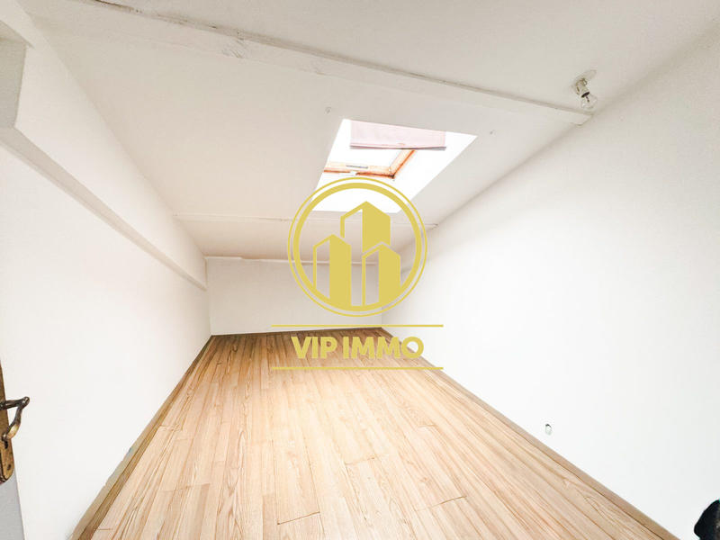 Duplex - 62 m² - 5 pièces