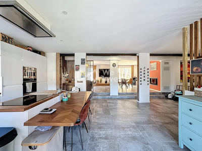 Villa - 174 m² - 5 pièces