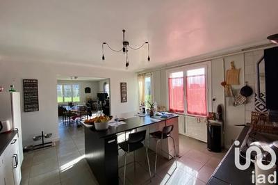 Maison - 180 m² - 7 pièces