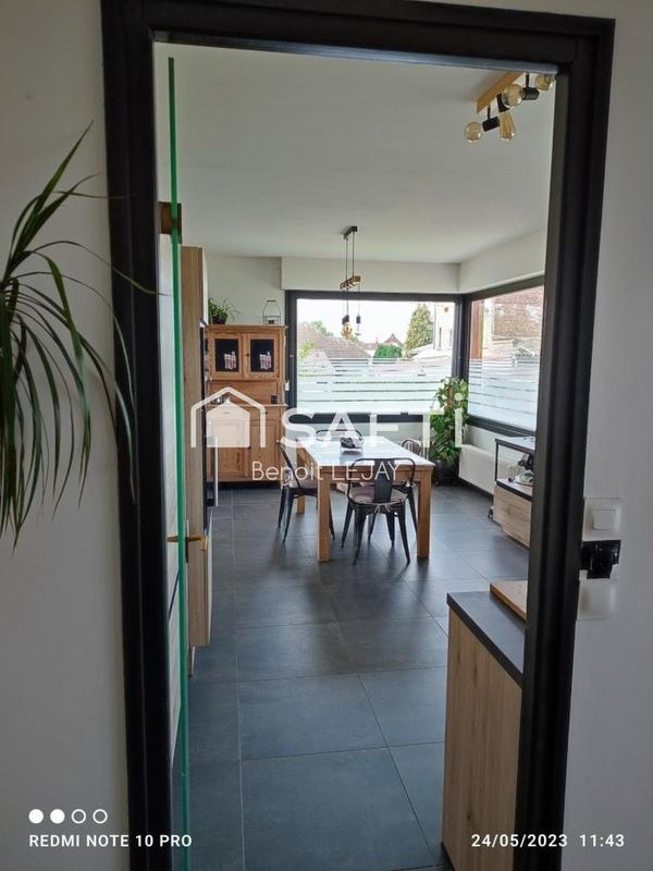 Maison - 215 m² - 7 pièces