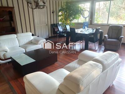 Maison - 140 m² - 5 pièces