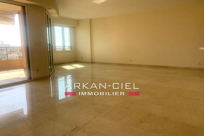 Appartement - 108 m² - 4 pièces