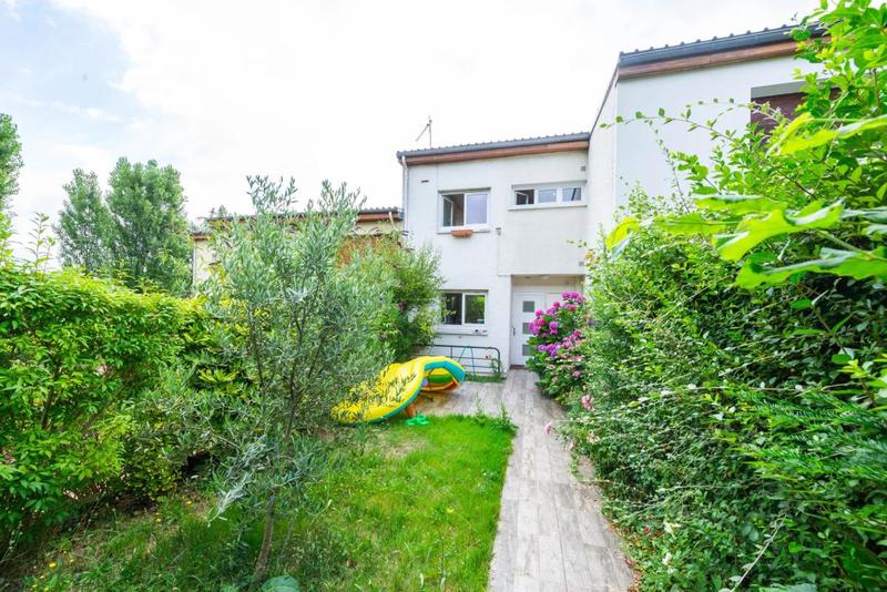 Maison - 120 m² - 4 pièces