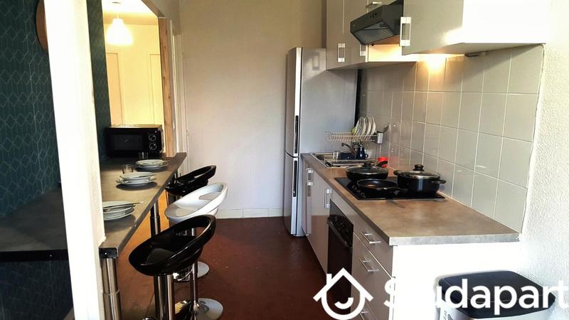 Chambre - 10 m² - 1 pièce