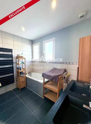 Maison - 98 m² - 5 pièces
