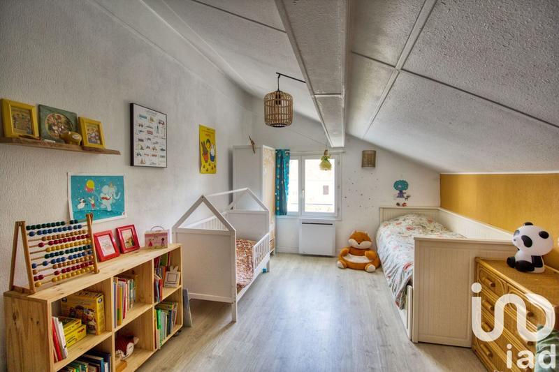 Maison de village - 91 m² - 5 pièces