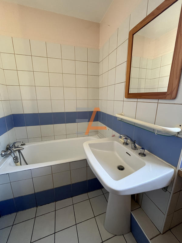 Appartement - 193 m² - 8 pièces