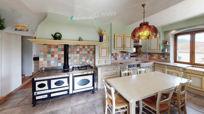 Bastide - 234 m² - 7 pièces