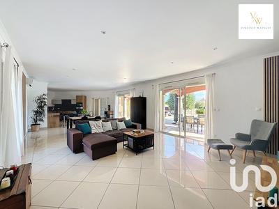 Maison - 177 m² - 6 pièces