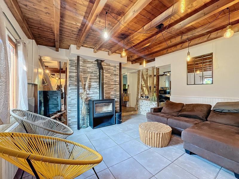 Maison - 100 m² - 5 pièces