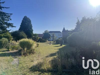 Maison - 180 m² - 11 pièces