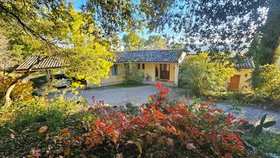 Villa - 225 m² - 7 pièces