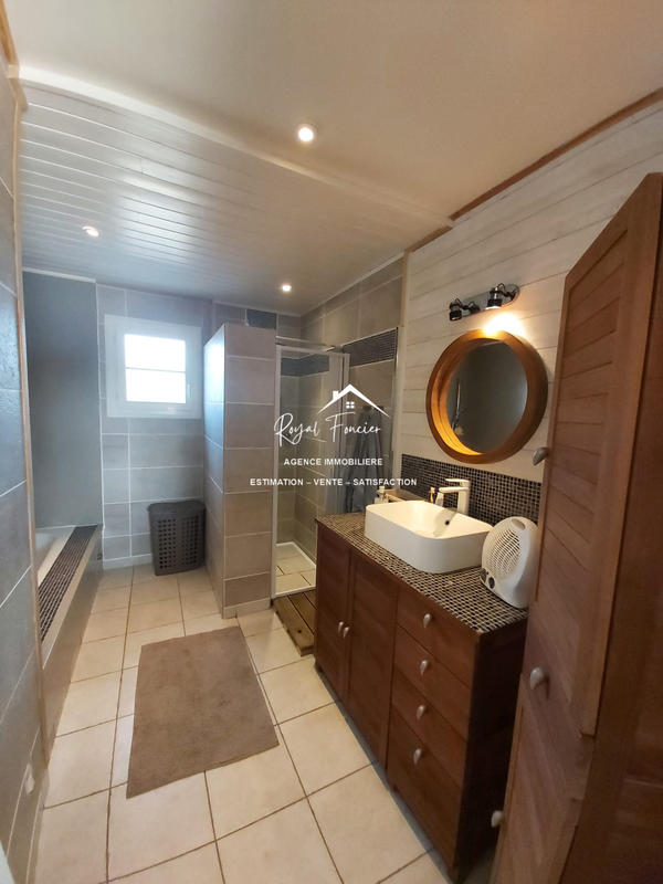 Maison - 113 m² - 5 pièces