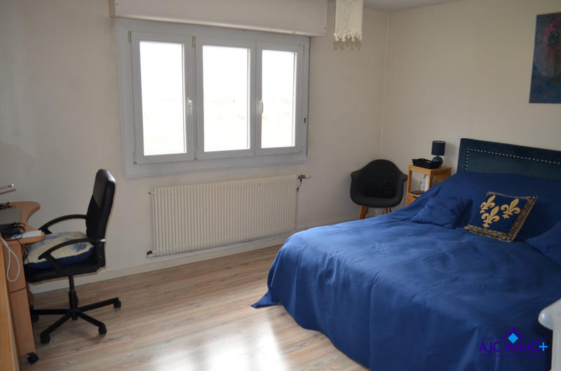 Maison - 125 m² - 4 pièces