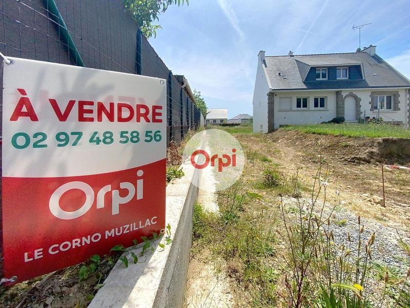 Terrain constructible - 697 m²