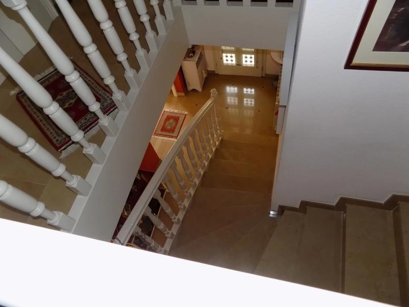 Villa - 195 m² - 6 pièces