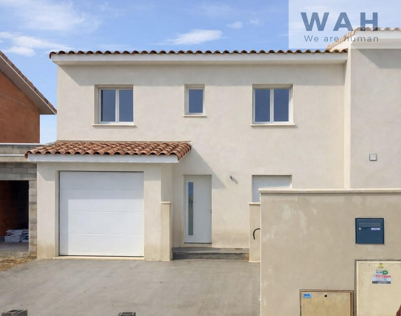 Maison - 90 m² - 4 pièces