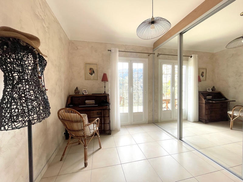 Maison - 175 m² - 4 pièces