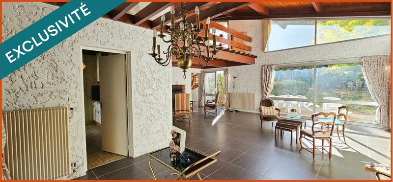 Maison - 320 m² - 9 pièces