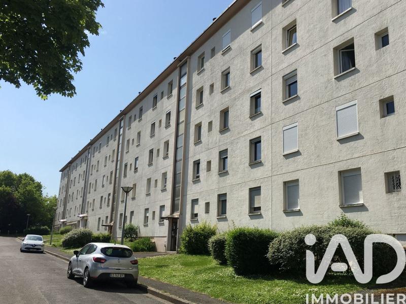 Appartement - 77 m² - 5 pièces