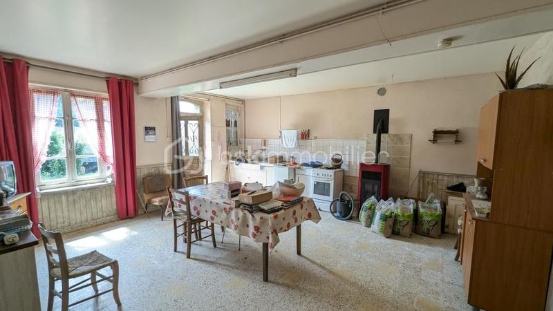 Fermette - 81 m² - 5 pièces