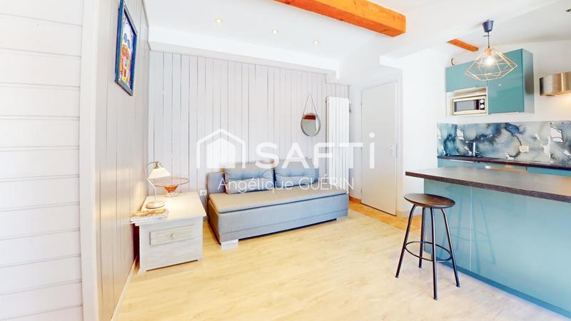 Maison - 318 m² - 9 pièces