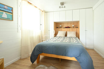 Villa - 220 m² - 11 pièces