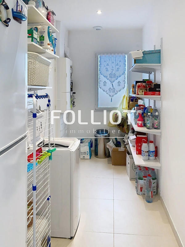 Maison - 193 m² - 7 pièces