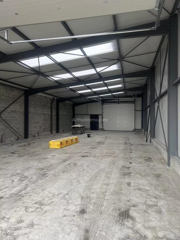 Bureau - 110 m² - 1 pièce