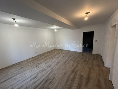 Maison - 85 m² - 3 pièces