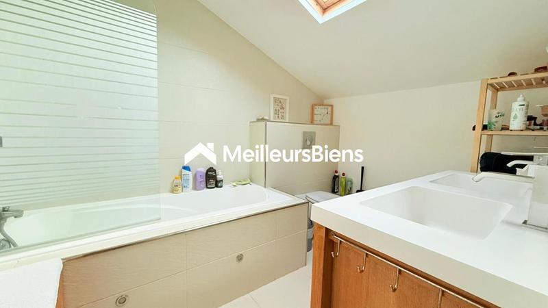 Maison - 165 m² - 7 pièces