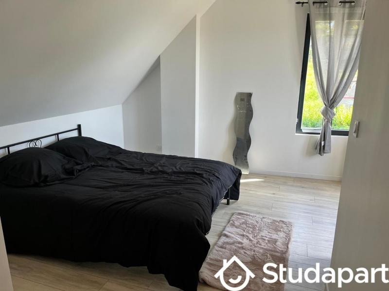 Chambre - 12 m² - 1 pièce