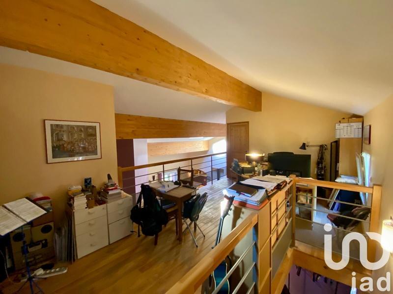 Maison - 183 m² - 5 pièces