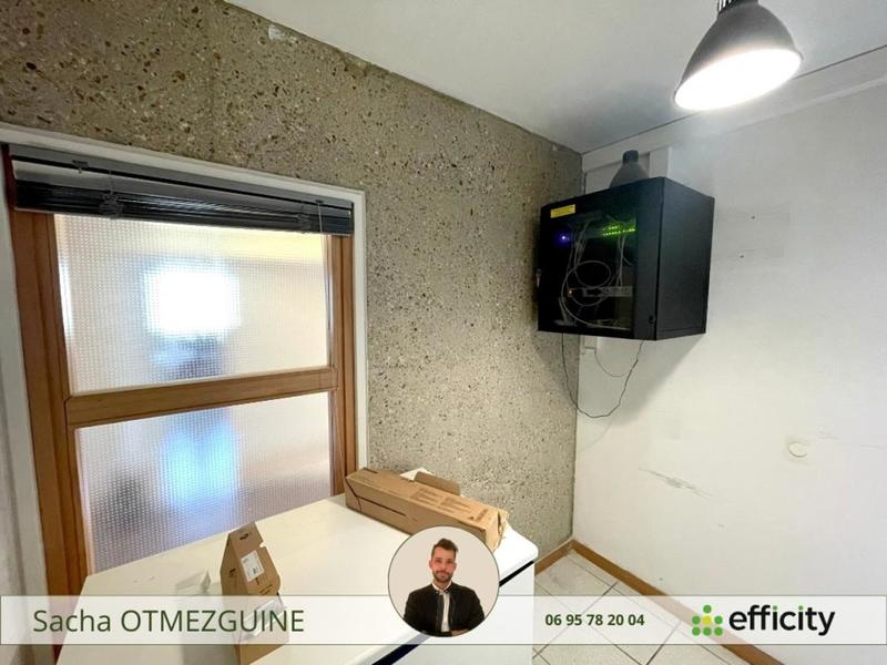 Appartement - 90 m² - 6 pièces