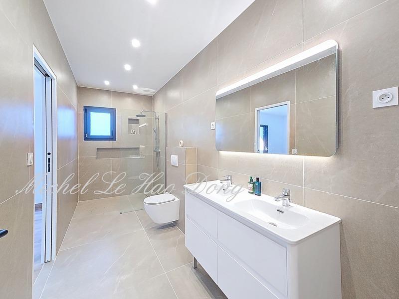 Maison - 173 m² - 6 pièces